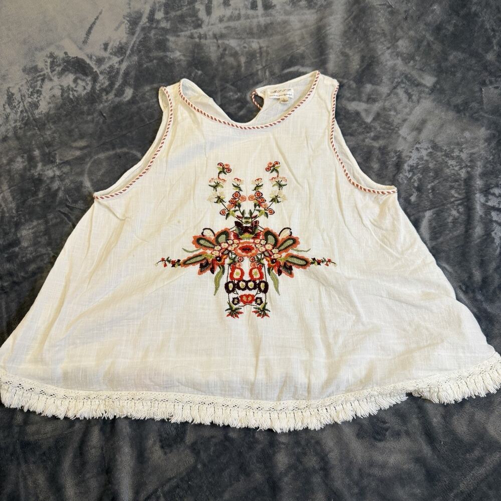Max Studio Embroidered Boho Swing Top L White Cotton Fringe Tassel Tank Flaws